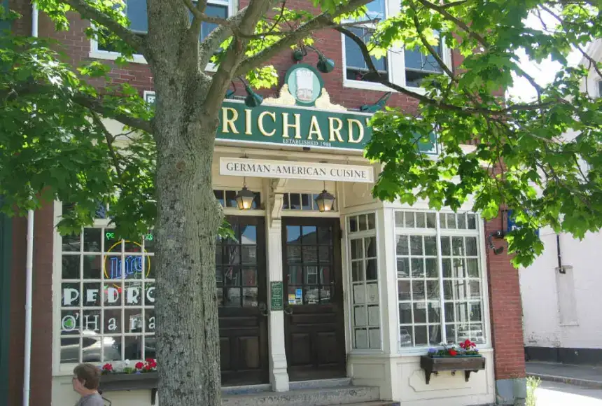 Photo showing Richard’s Restaurant
