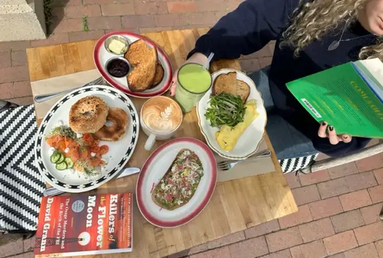 Mill Valley Depot Cafe And Bookstore
