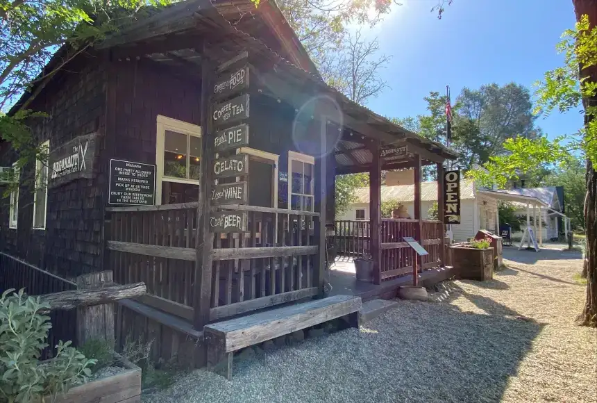 Photo showing The Argonaut Farm To Fork Cafe