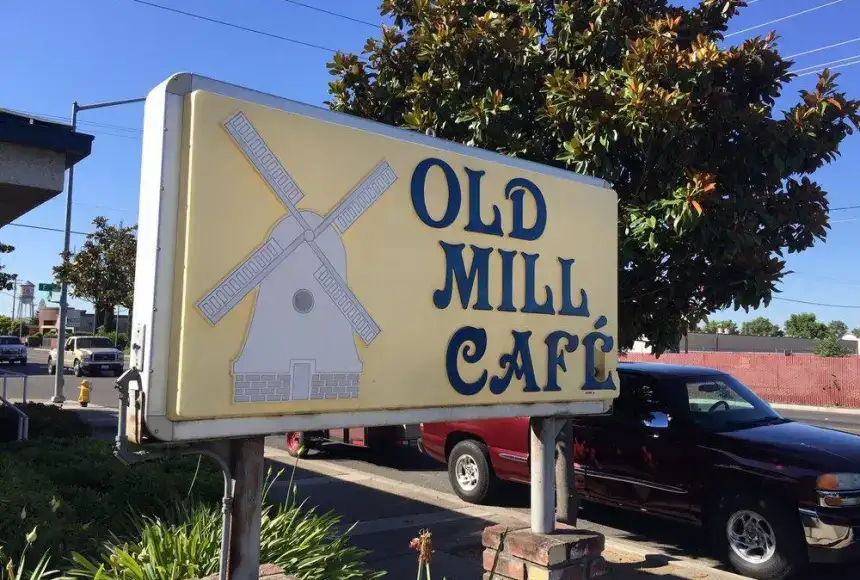 Photo showing Old Mill Cafe