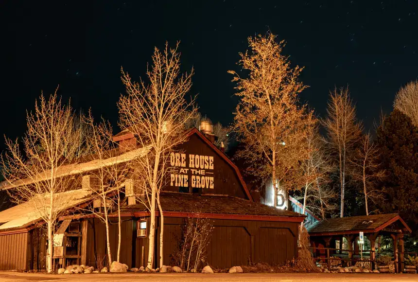 Photo showing Ore House At The Pine Grove Restaurant