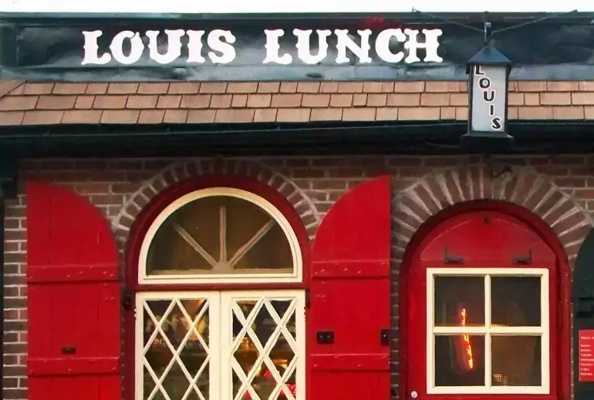 Photo showing Louis' Lunch
