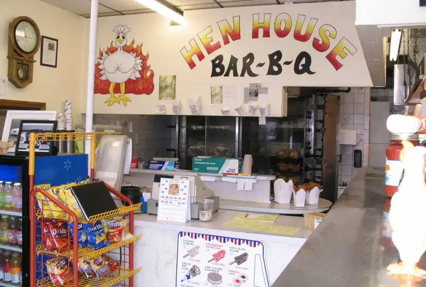 Photo showing Hen House BBQ