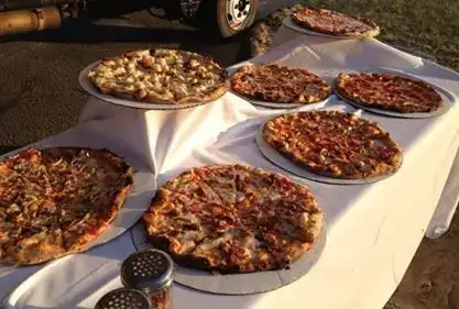 Photo showing Naples Restaurant & Pizza Inc