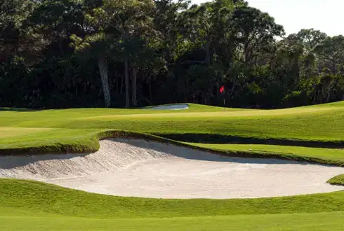 Photo showing Pelican’s Nest Golf Club At Pelican Landing