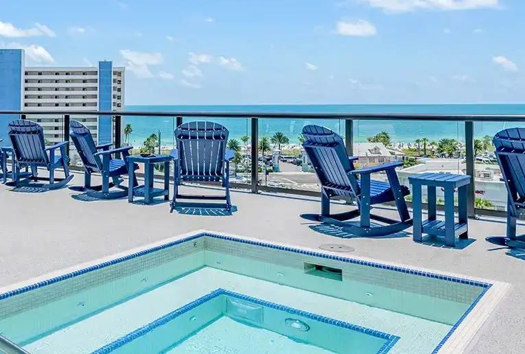 Photo showing Ember Rooftop Lounge At The Cambria Madeira Beach