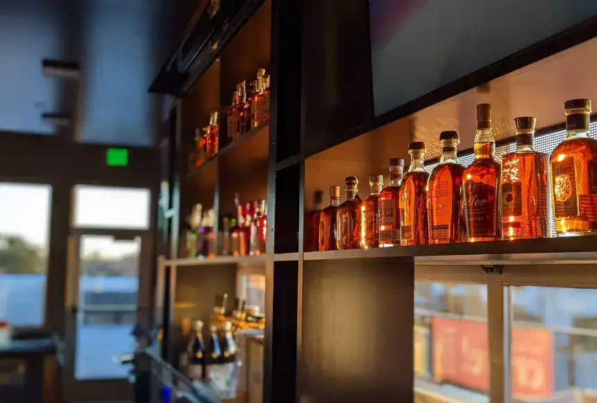 Photo showing The James Kitchen And Bar