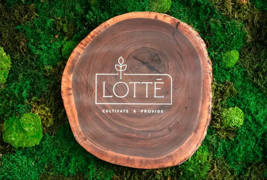 Photo showing Lotte