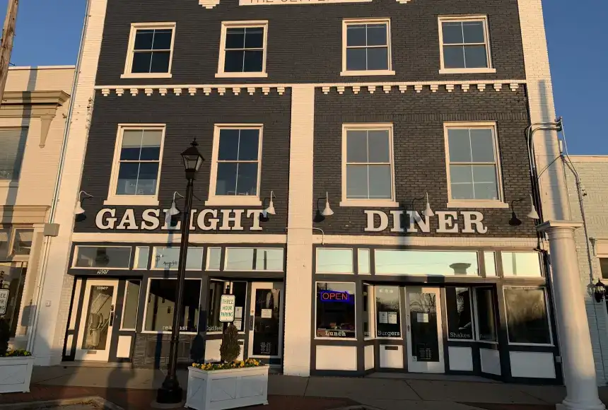 Photo showing Gaslight Diner