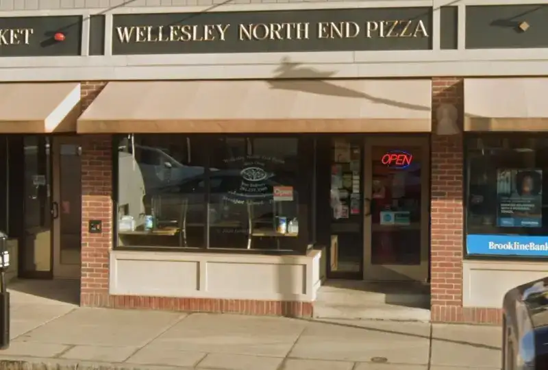 Photo showing Wellesley North End Pizza
