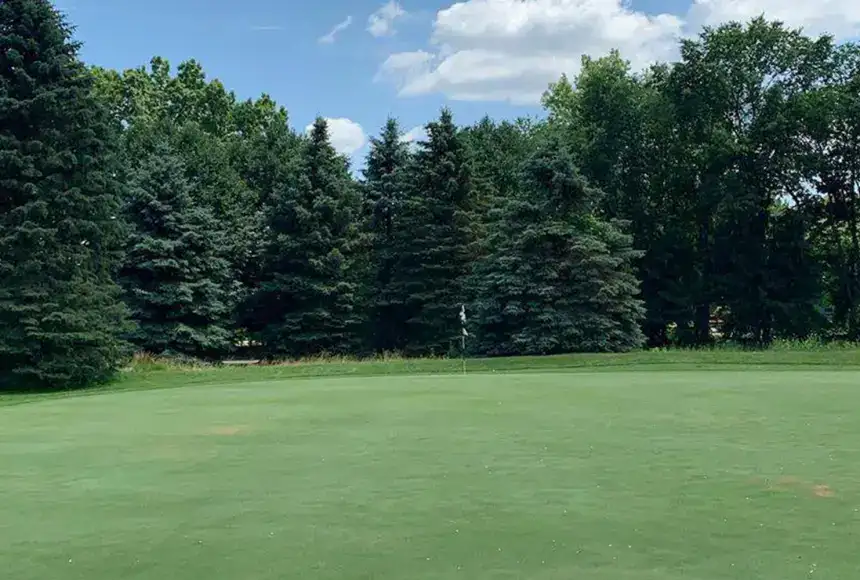 Photo showing Faulkwood Shores Golf Course