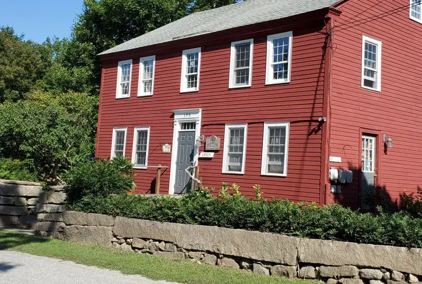 Photo showing Hilltop Cafe