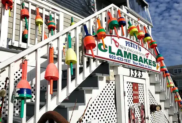 Photo showing Petey's Summertime Seafood-bar