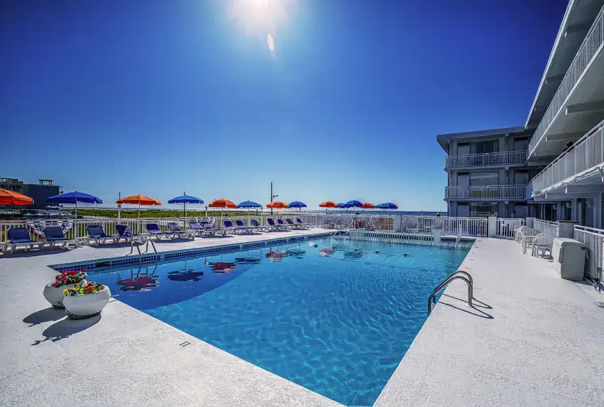 Photo showing Crusader Oceanfront Resort
