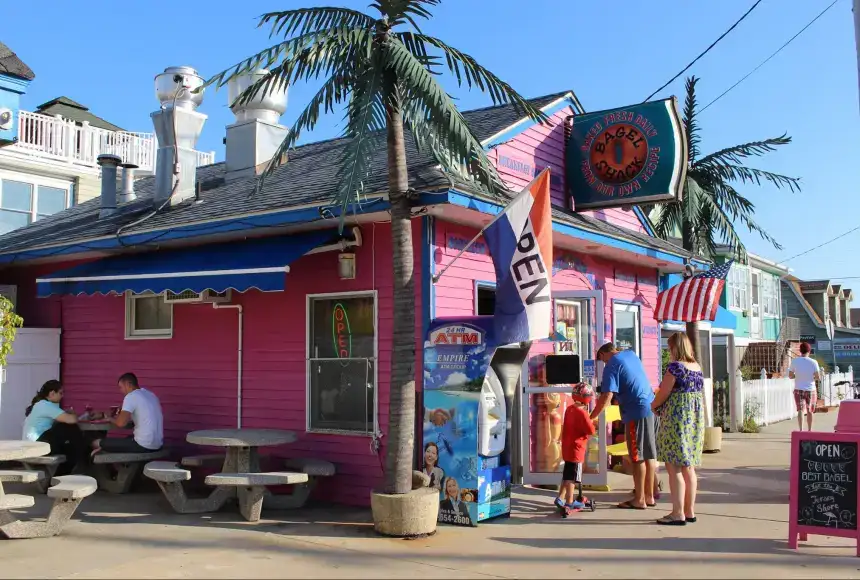 Photo showing The Bagel Shack