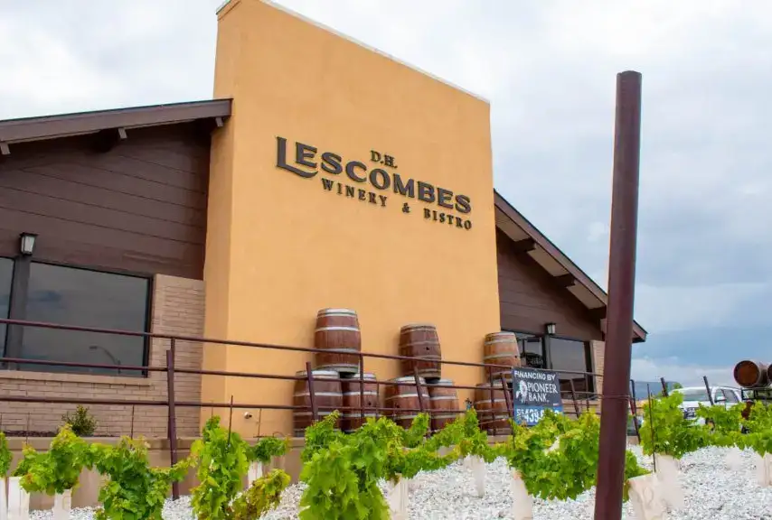 Photo showing D.h. Lescombes Winery & Bistro