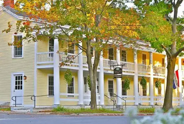 Photo showing The Essex Inn On The Adirondack Coast