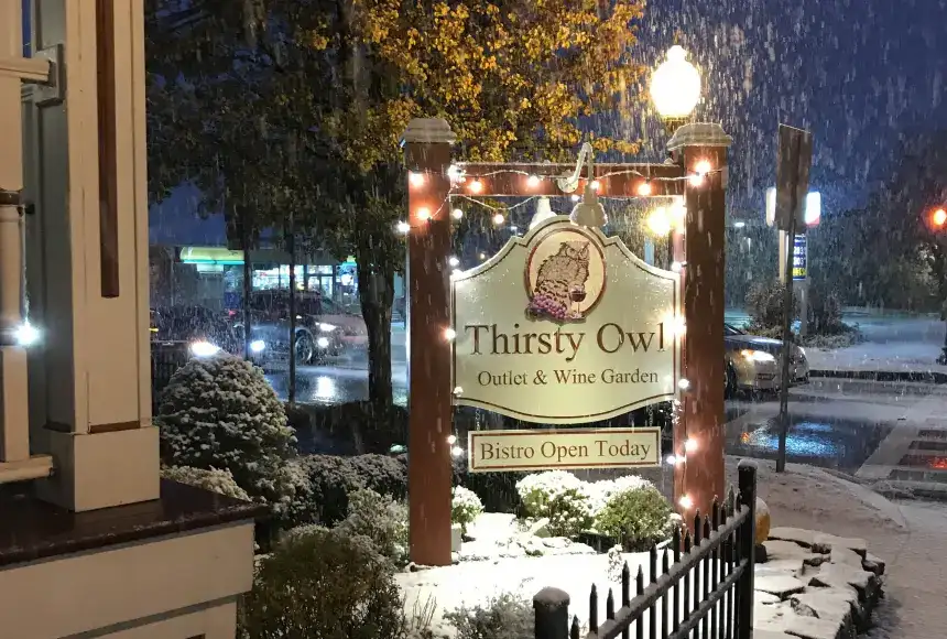 Photo showing Thirsty Owl Outlet & Wine Garden