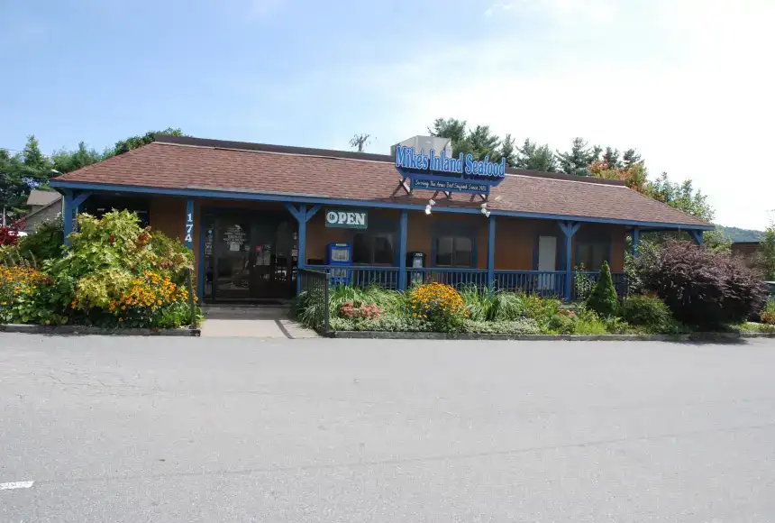 Photo showing Mike's Inland Seafood