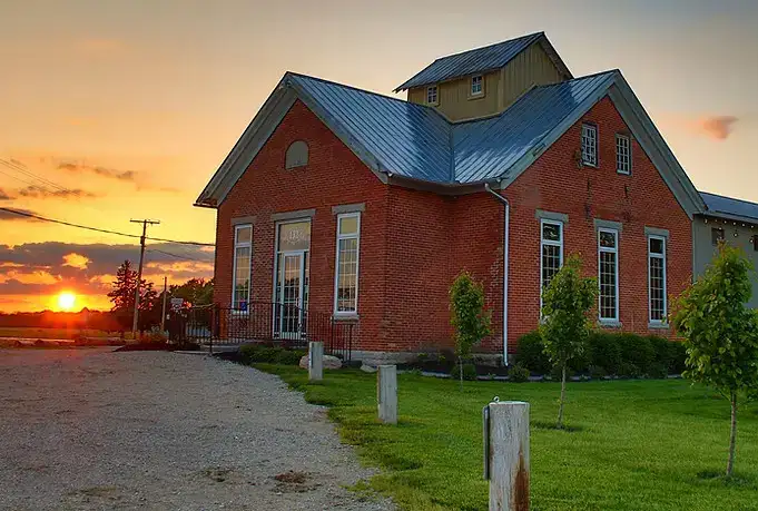 Photo showing Olde Schoolhouse Vineyard & Winery