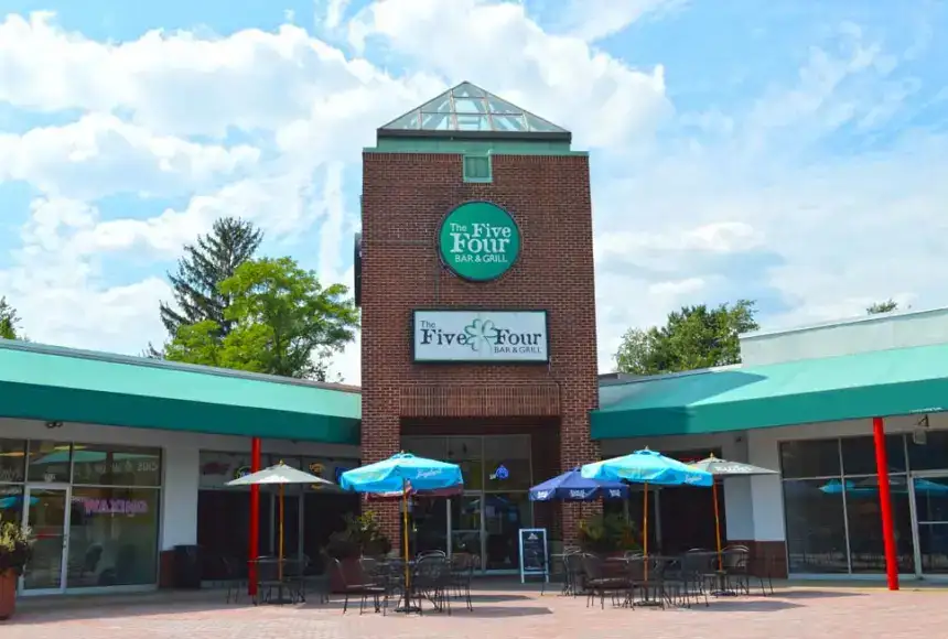 Photo showing The Five Four Bar & Grill