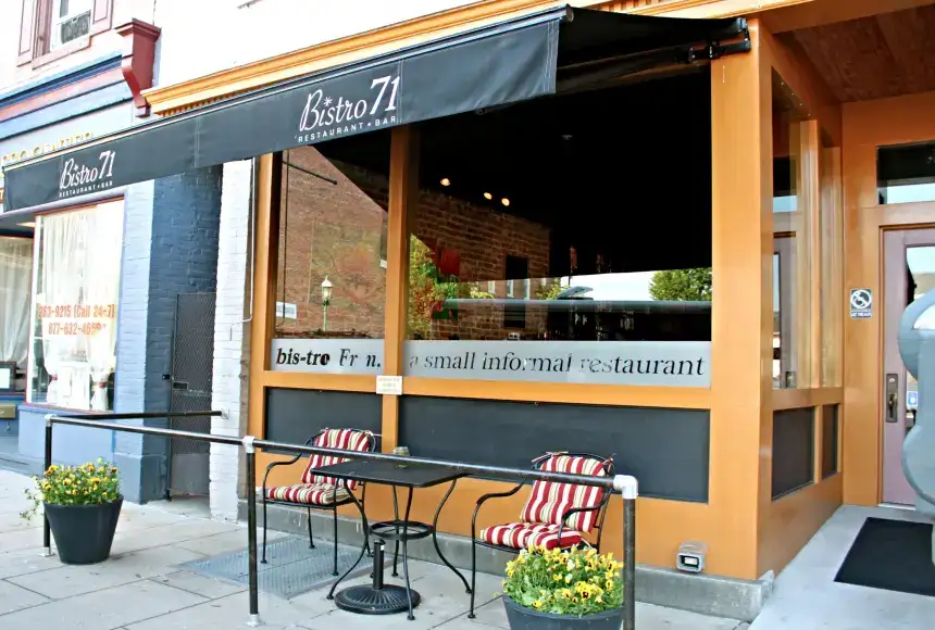 Photo showing Bistro 71