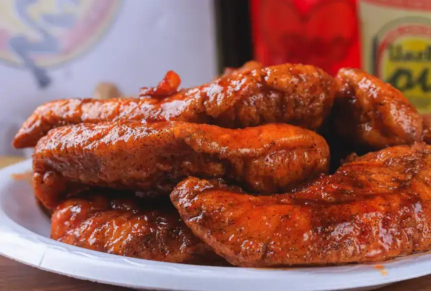 Photo showing Uncle Lou’s Fried Chicken