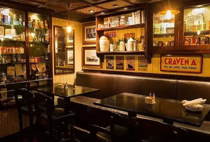 Ri Ra Irish Pub & Whiskey Room