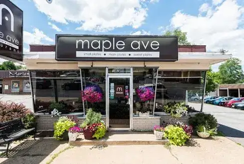 Photo showing Maple Ave Restaurant