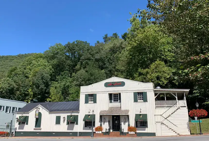 Photo showing Sam Snead Tavern