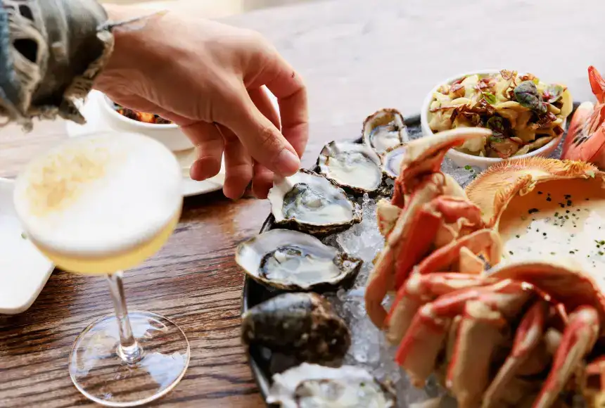 Photo showing Taylor Shellfish Oyster Bar