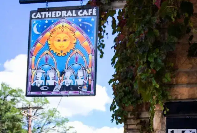 Photo showing Cathedral Cafe