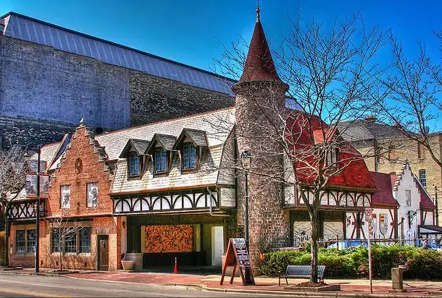 Photo showing Mader's Restaurant