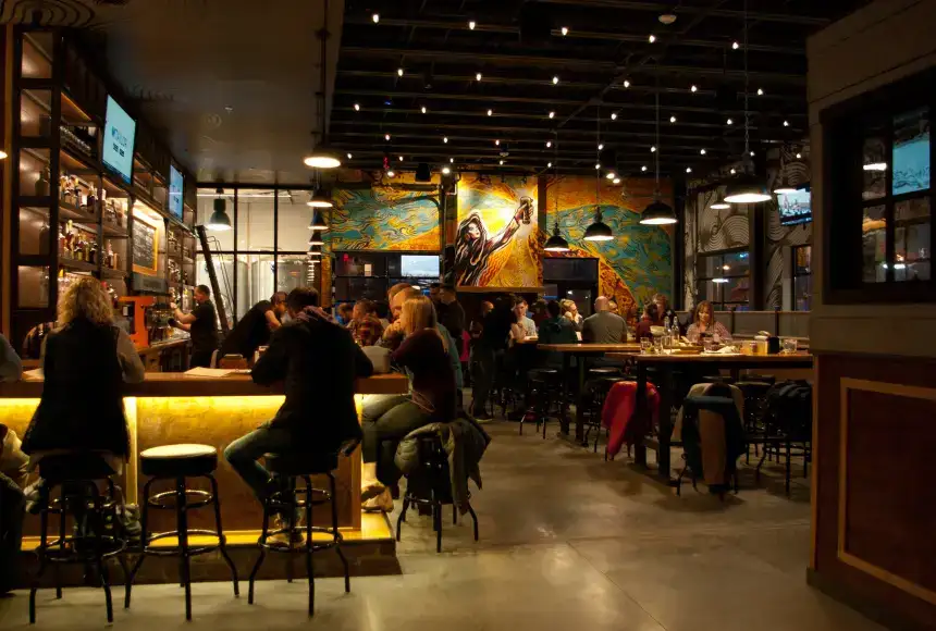 Photo showing Full Mile Beer Co. & Kitchen