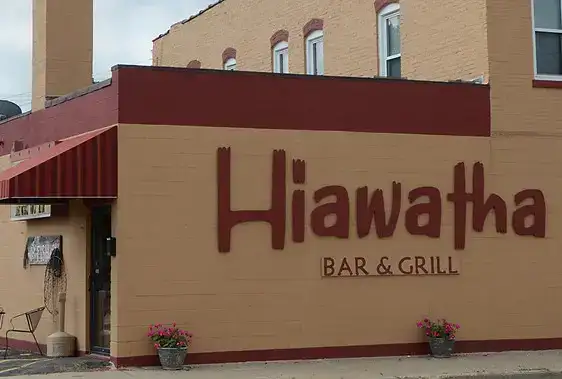 Photo showing Hiawatha Bar & Grill